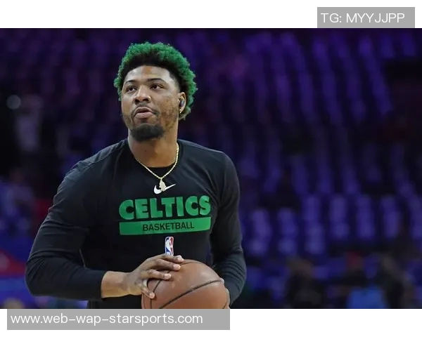 雷迪克称斯玛特为防守核心指挥能力与詹姆斯并驾齐驱 雷迪克称斯玛特为防守核心指挥能力与詹姆斯并驾齐驱