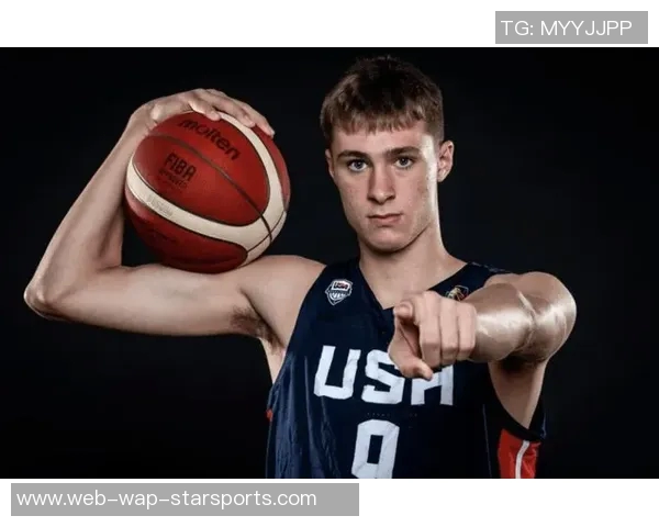 弗拉格：努力融入球队同时展现个人风格影响比赛表现