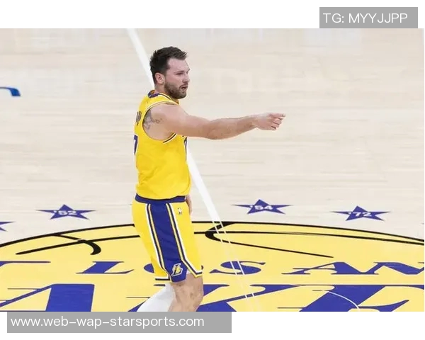 东契奇低效表现引发关注其他明星球员命中率稳定性对比分析